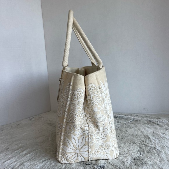 Oscar De La Renta Floral CanvasTote for Neiman Marcus/Target - Picture 5 of 11